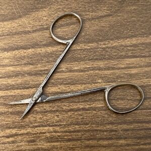 Vintage La Cross 304-150 Cuticle Scissors